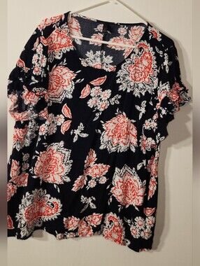 Lane Bryant Navy Floral Short-Sleeve Ruffle Tee - Coral & White 20
